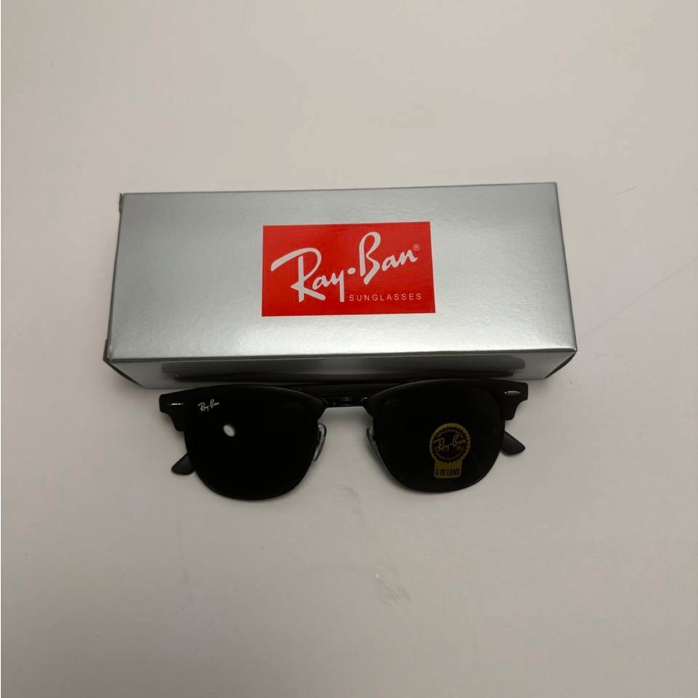 Ray Ban Clubmasters Black Frame